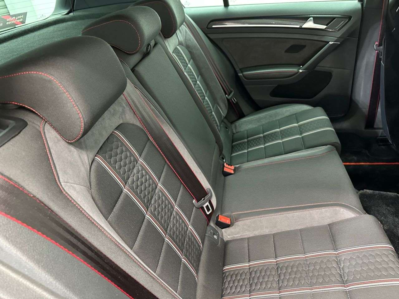 2017 VOLKSWAGEN GOLF GTI 2017 VOLKSWAGEN GOLF GTI