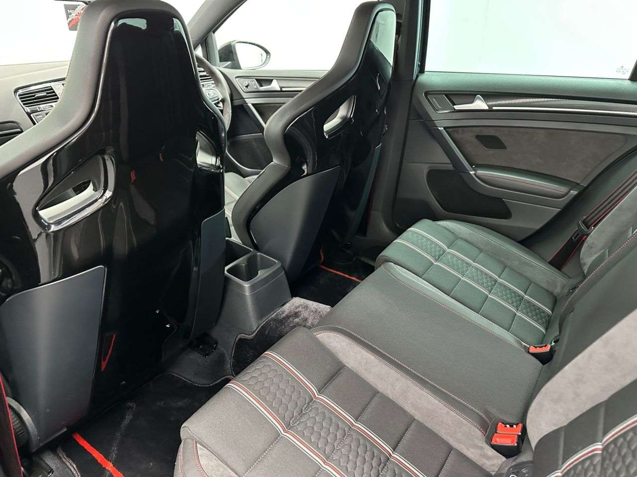 2017 VOLKSWAGEN GOLF GTI 2017 VOLKSWAGEN GOLF GTI