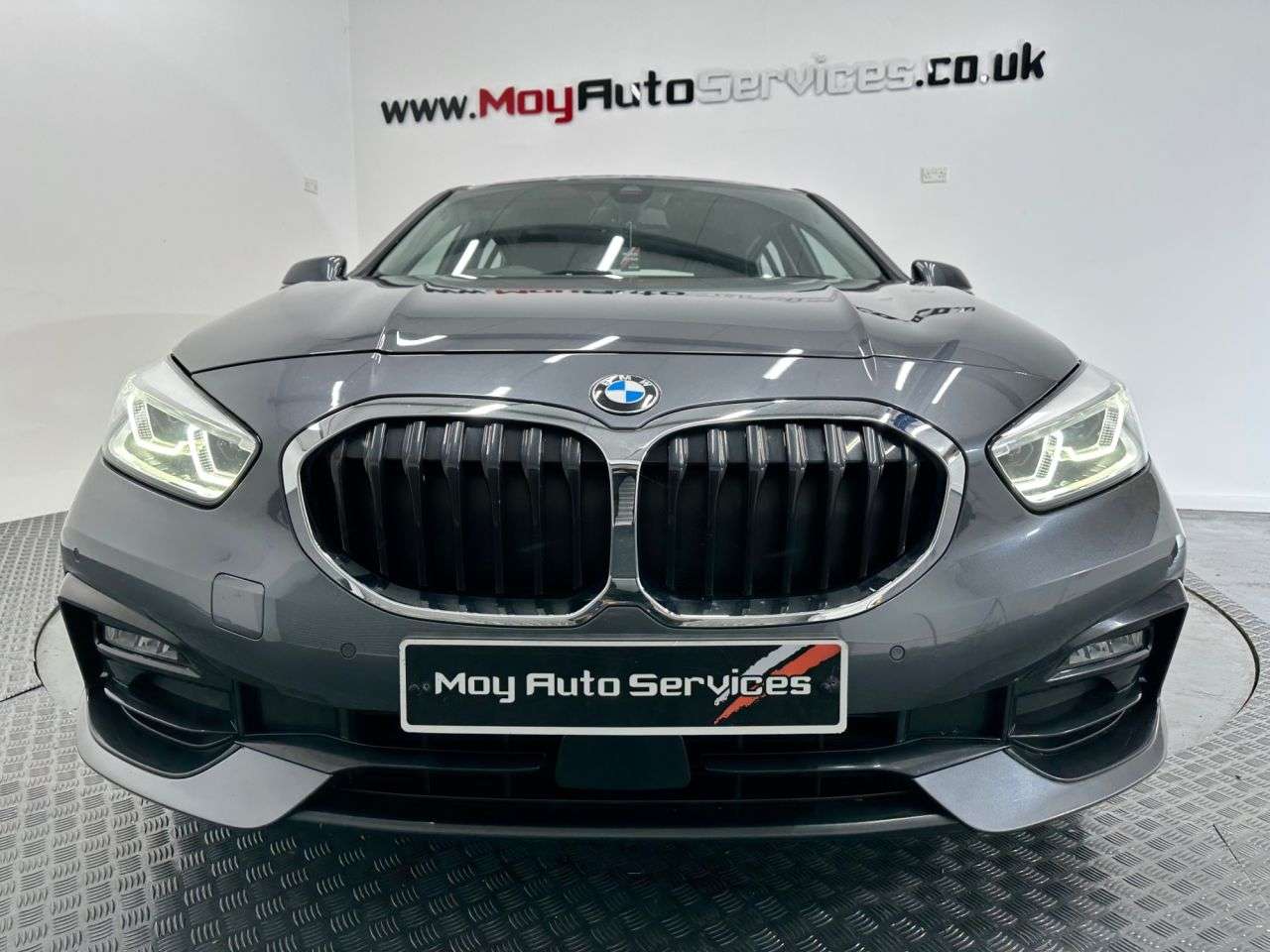A 2020 BMW 1 SERIES 2.0 120d Sport Hatchback 5dr Diesel Auto xDrive Euro 6 (s/s) (190 ps) A 2020 BMW 1 SERIES 2.0 120d Sport Hatchback 5dr Diesel Auto xDrive Euro 6 (s/s) (190 ps)