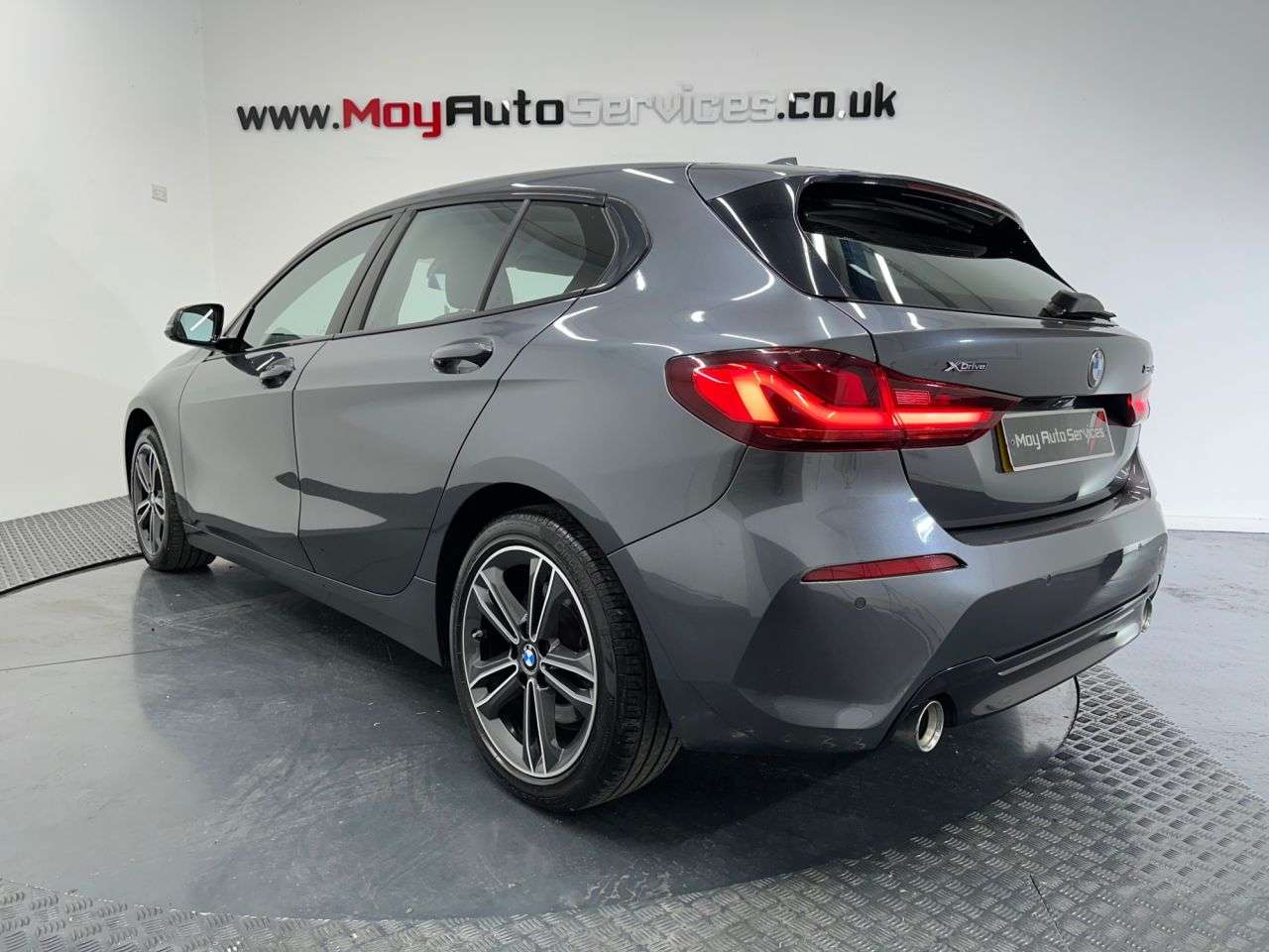 A 2020 BMW 1 SERIES 2.0 120d Sport Hatchback 5dr Diesel Auto xDrive Euro 6 (s/s) (190 ps) A 2020 BMW 1 SERIES 2.0 120d Sport Hatchback 5dr Diesel Auto xDrive Euro 6 (s/s) (190 ps)