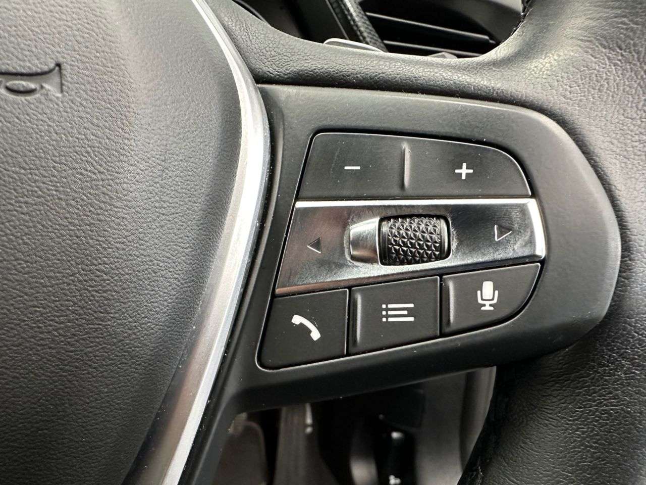 2020 BMW 1 SERIES 2020 BMW 1 SERIES