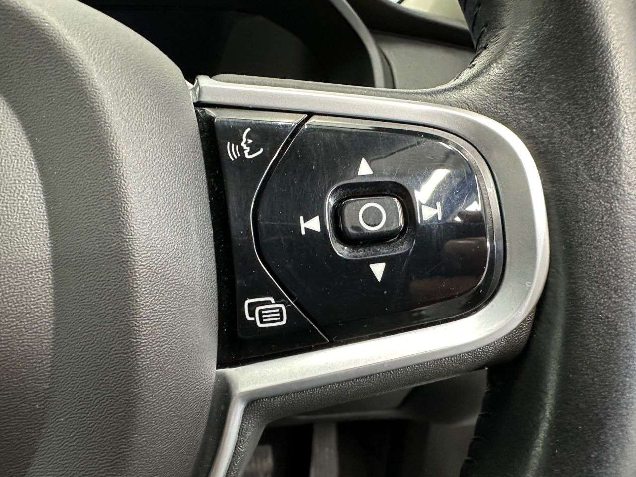 2022 VOLVO XC90 2022 VOLVO XC90