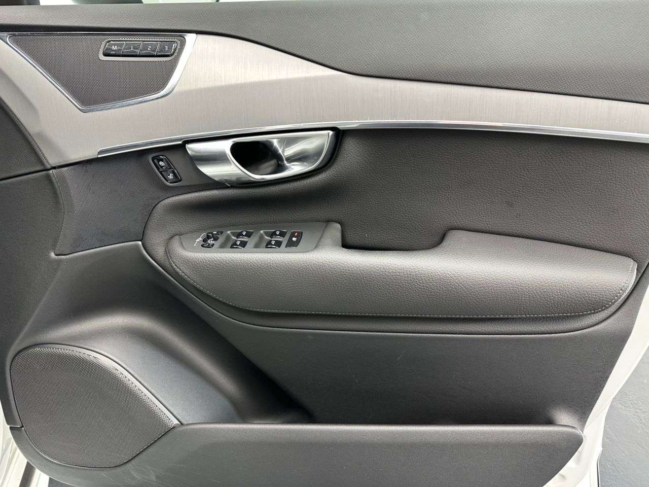 2022 VOLVO XC90 2022 VOLVO XC90