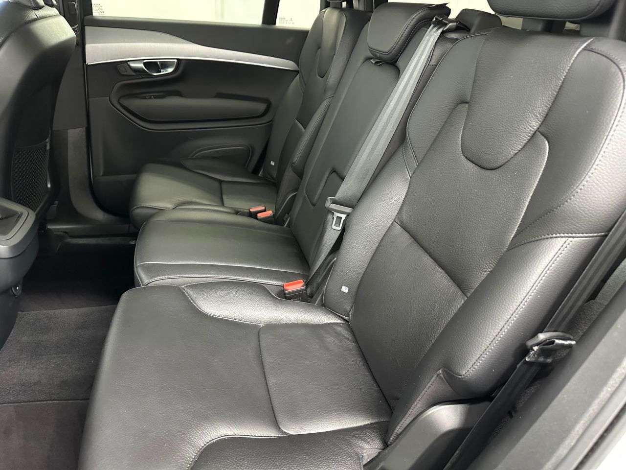 2022 VOLVO XC90 2022 VOLVO XC90