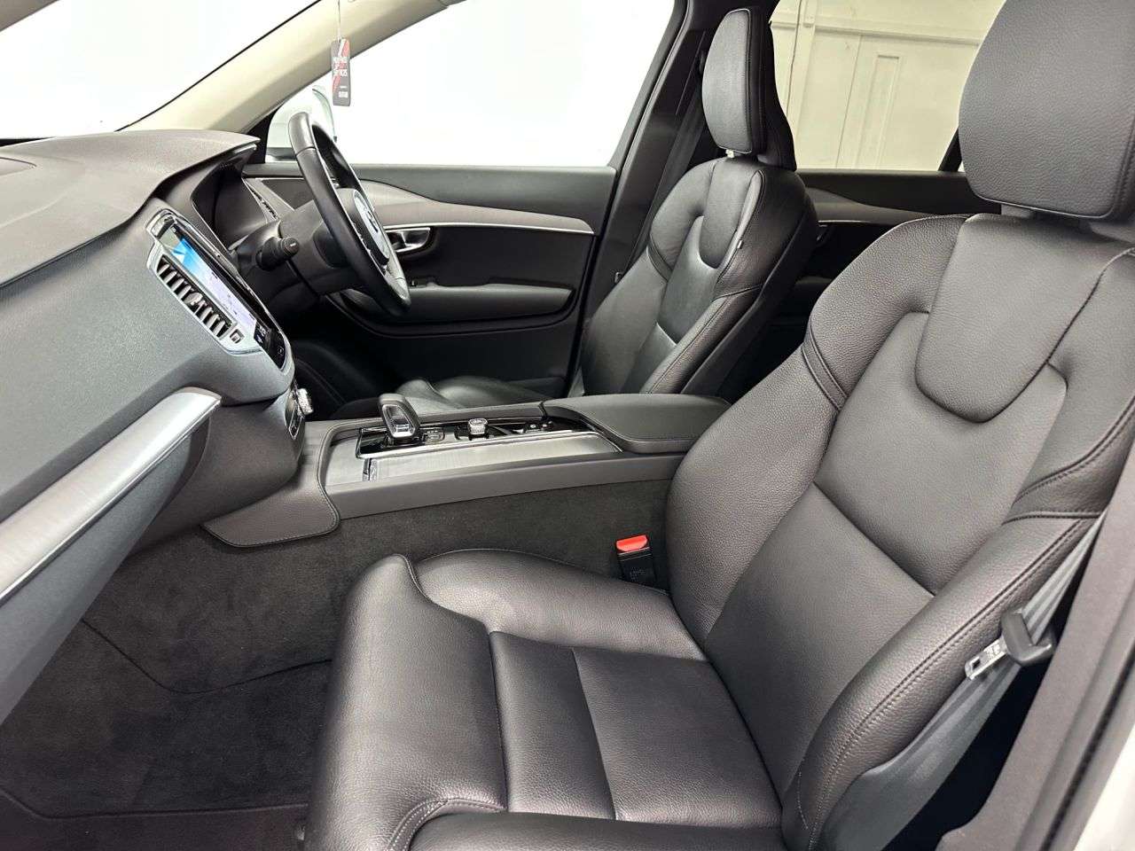 2022 VOLVO XC90 2022 VOLVO XC90