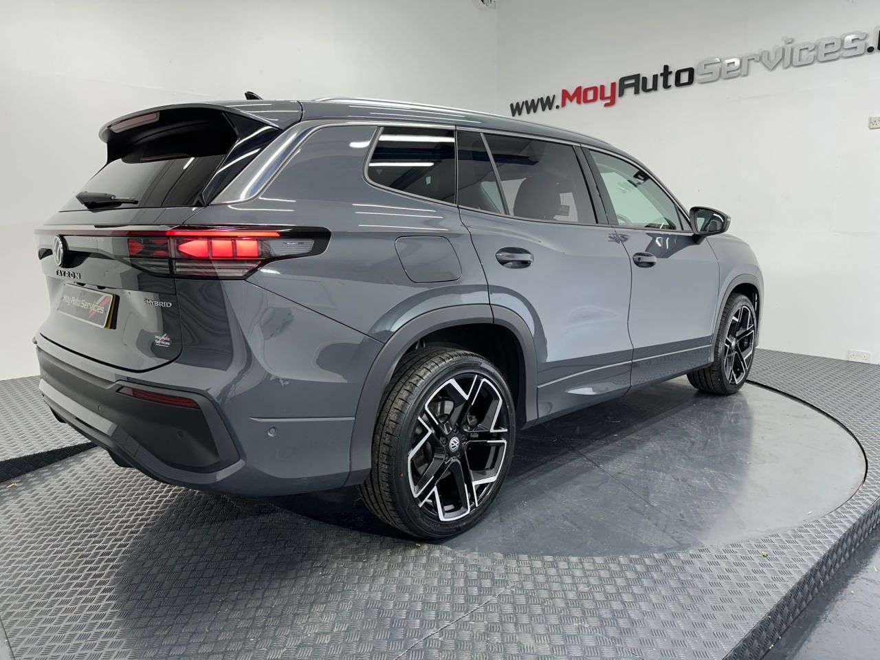 A 2025 VOLKSWAGEN TAYRON 1.5 TSI eHybrid 19.7kWh Match SUV 5dr Petrol Plug-in Hybrid DSG Euro 6 (s/s A 2025 VOLKSWAGEN TAYRON 1.5 TSI eHybrid 19.7kWh Match SUV 5dr Petrol Plug-in Hybrid DSG Euro 6 (s/s