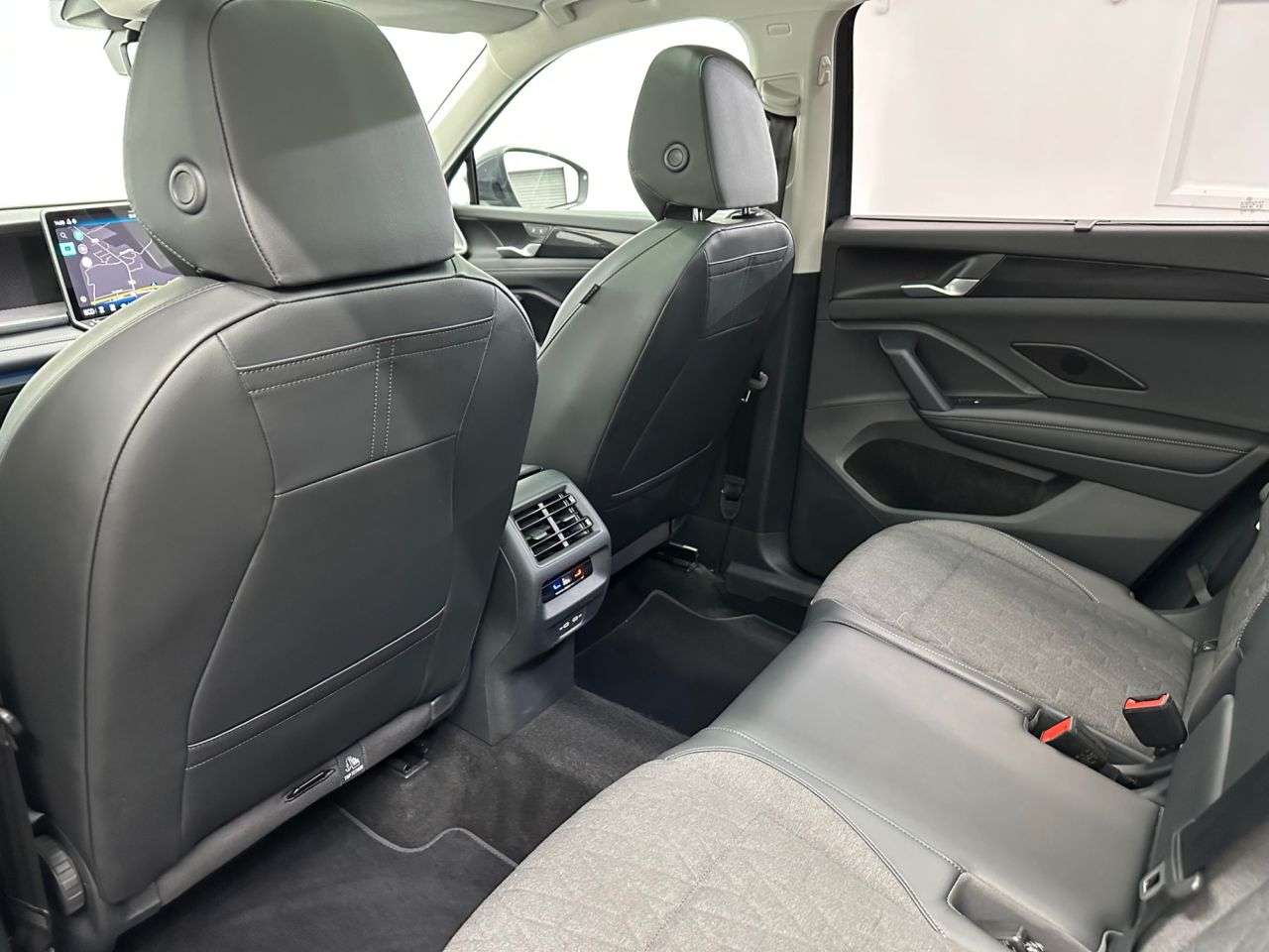 2025 VOLKSWAGEN TAYRON 2025 VOLKSWAGEN TAYRON