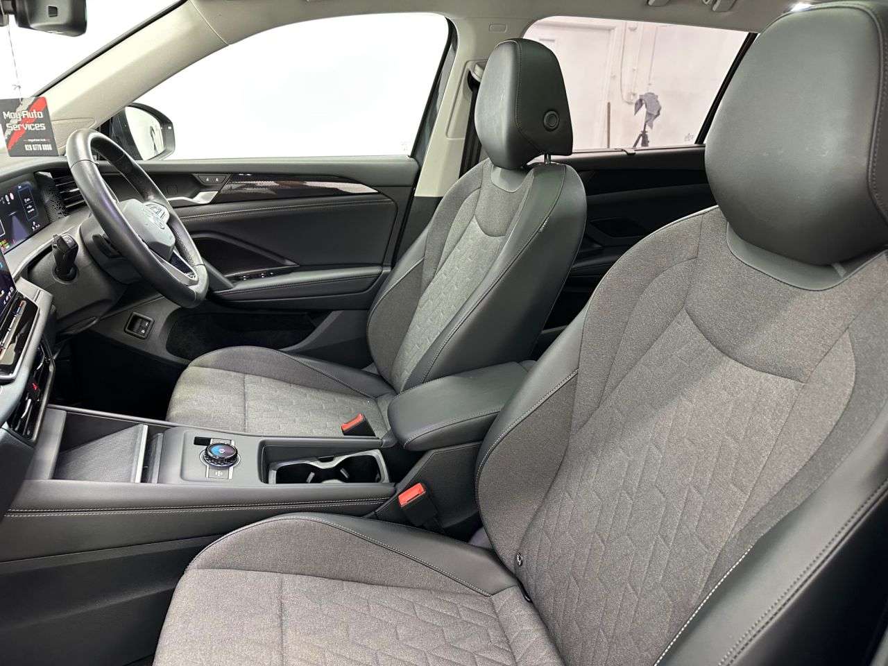 2025 VOLKSWAGEN TAYRON 2025 VOLKSWAGEN TAYRON