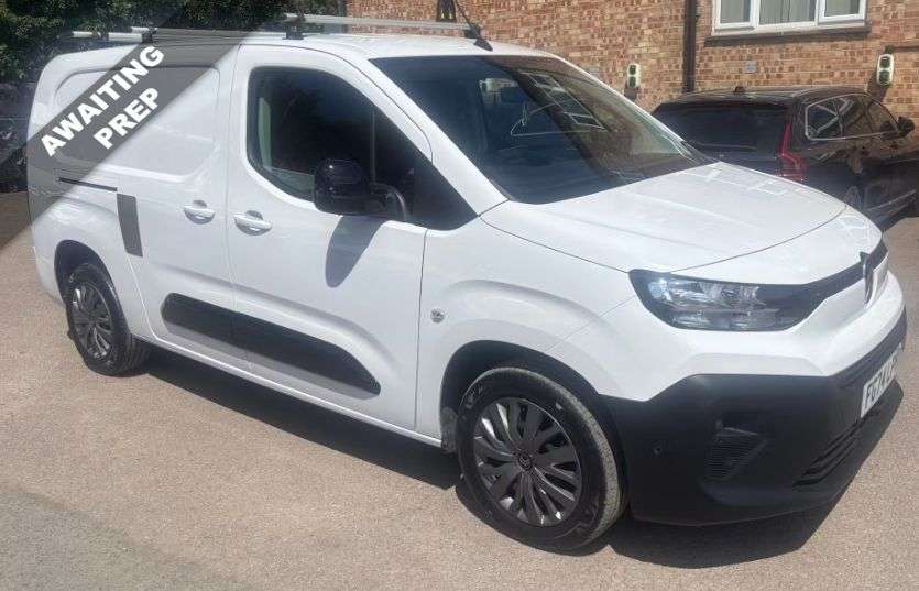 A 2024 CITROEN BERLINGO 1.5 BlueHDi 950 Driver XL Panel Van 6dr Diesel Manual LWB Euro 6 (s/s) (100 A 2024 CITROEN BERLINGO 1.5 BlueHDi 950 Driver XL Panel Van 6dr Diesel Manual LWB Euro 6 (s/s) (100