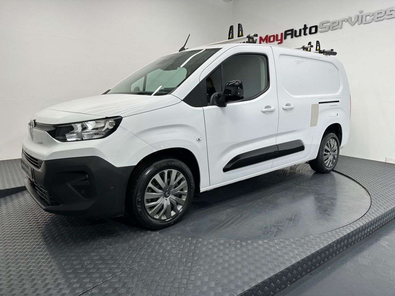 A 2024 CITROEN BERLINGO 1.5 BlueHDi 950 Driver XL Panel Van 6dr Diesel Manual LWB Euro 6 (s/s) (100 A 2024 CITROEN BERLINGO 1.5 BlueHDi 950 Driver XL Panel Van 6dr Diesel Manual LWB Euro 6 (s/s) (100