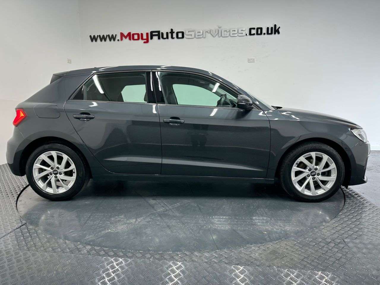 2021 AUDI A1 2021 AUDI A1
