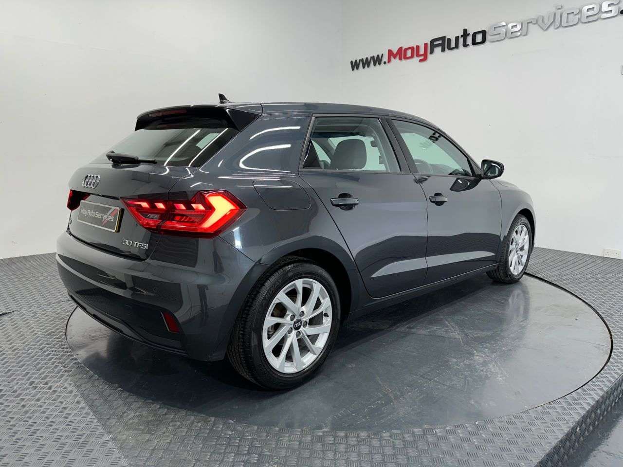 2021 AUDI A1 2021 AUDI A1