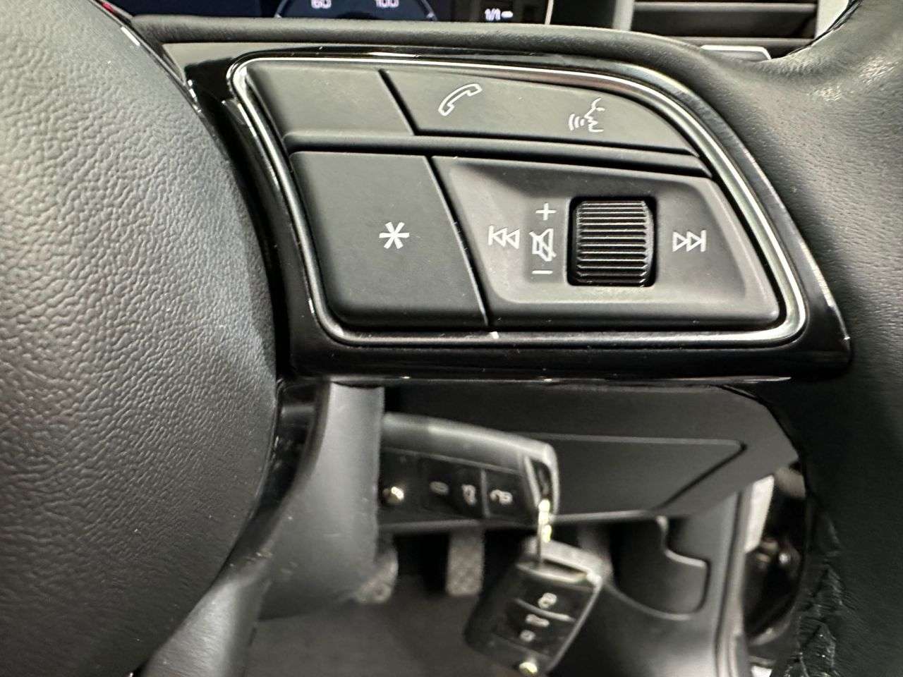 2021 AUDI A1 2021 AUDI A1