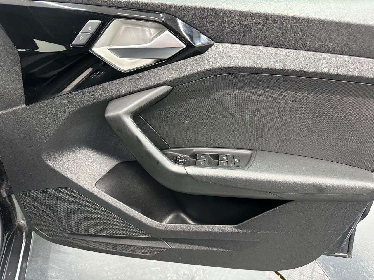 2021 AUDI A1 2021 AUDI A1