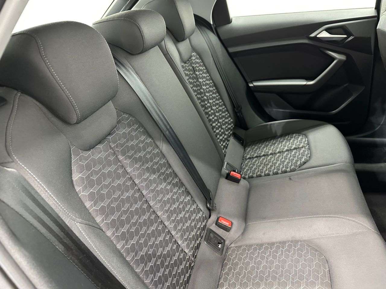 2021 AUDI A1 2021 AUDI A1