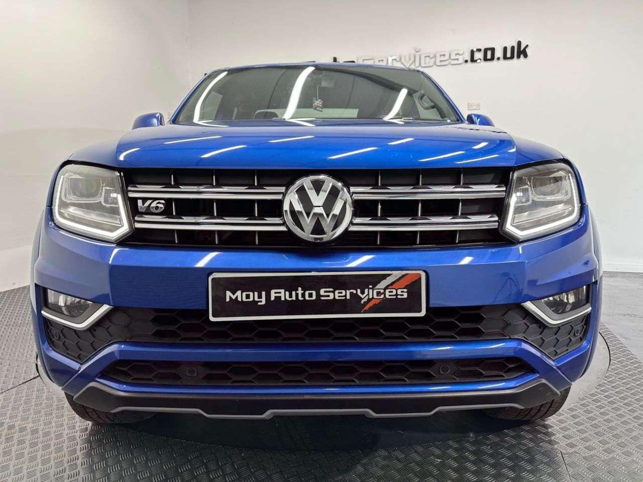A 2019 VOLKSWAGEN AMAROK 3.0 TDI V6 Aventura Pickup Double Cab 4dr Diesel Auto 4Motion Euro 6 (s/s) A 2019 VOLKSWAGEN AMAROK 3.0 TDI V6 Aventura Pickup Double Cab 4dr Diesel Auto 4Motion Euro 6 (s/s)