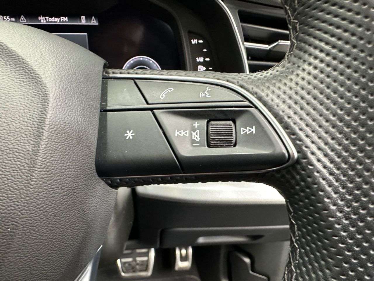 2022 AUDI Q8 2022 AUDI Q8