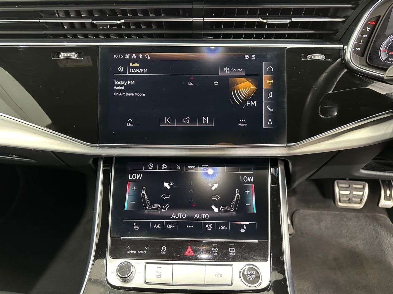 2022 AUDI Q8 2022 AUDI Q8