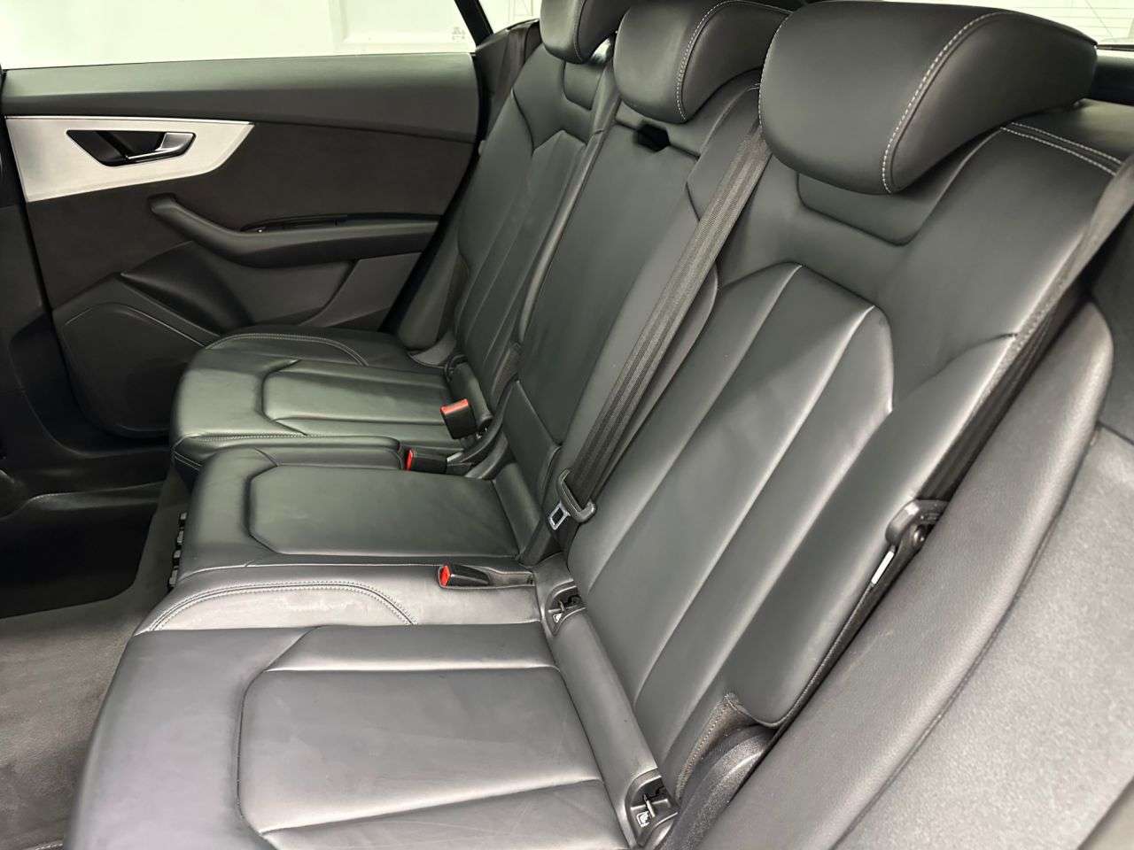 2022 AUDI Q8 2022 AUDI Q8