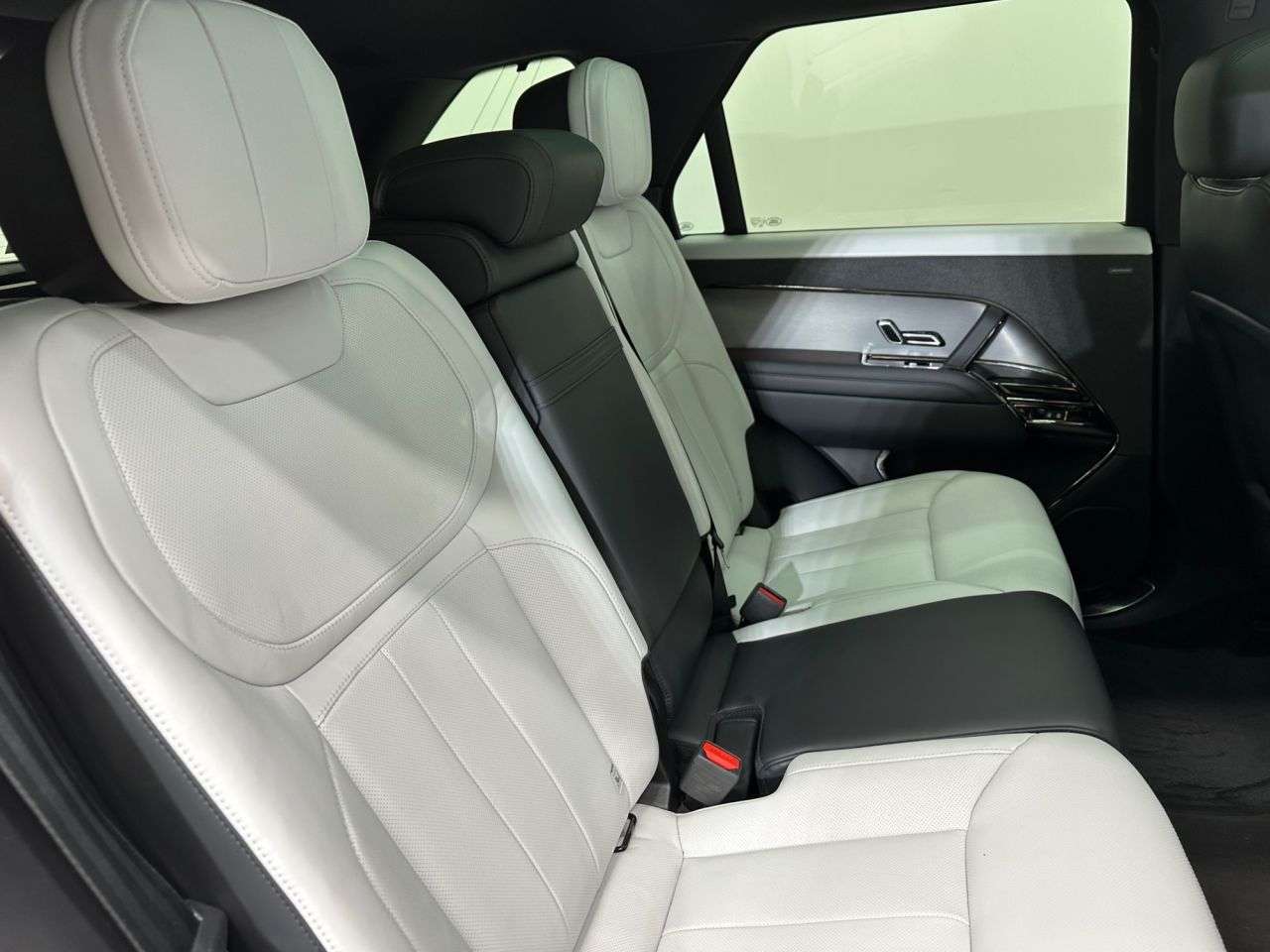 2023 LAND ROVER RANGE ROVER SPORT 2023 LAND ROVER RANGE ROVER SPORT