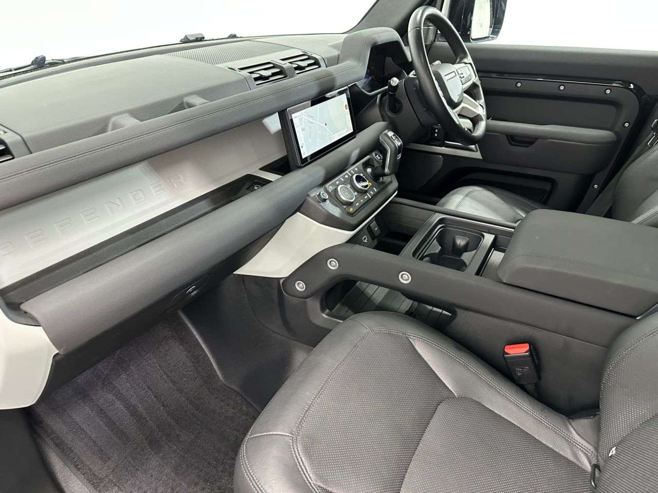2022 LAND ROVER DEFENDER 110 2022 LAND ROVER DEFENDER 110