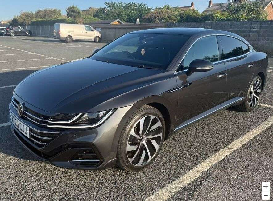 A 2025 VOLKSWAGEN ARTEON 1.4 TSI 13kWh R-Line Fastback 5dr Petrol Plug-in Hybrid DSG Euro 6 (s/s) (2 A 2025 VOLKSWAGEN ARTEON 1.4 TSI 13kWh R-Line Fastback 5dr Petrol Plug-in Hybrid DSG Euro 6 (s/s) (2