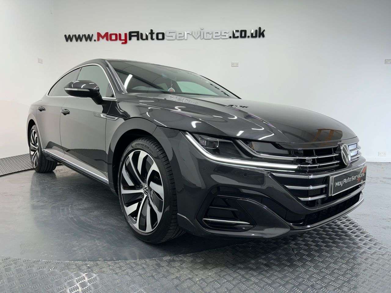 A 2025 VOLKSWAGEN ARTEON 1.4 TSI 13kWh R-Line Fastback 5dr Petrol Plug-in Hybrid DSG Euro 6 (s/s) (2 A 2025 VOLKSWAGEN ARTEON 1.4 TSI 13kWh R-Line Fastback 5dr Petrol Plug-in Hybrid DSG Euro 6 (s/s) (2