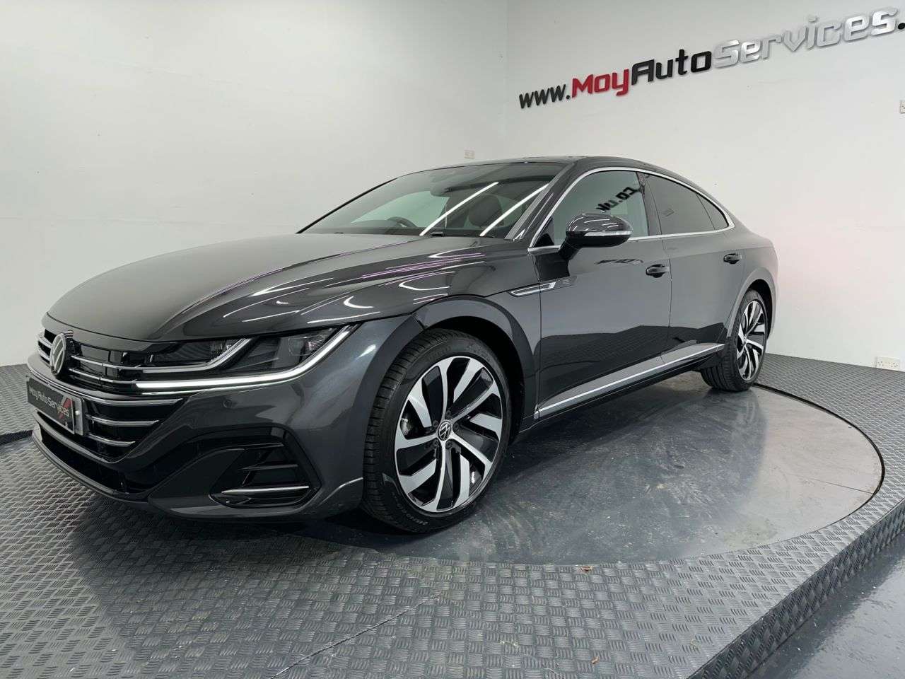 A 2025 VOLKSWAGEN ARTEON 1.4 TSI 13kWh R-Line Fastback 5dr Petrol Plug-in Hybrid DSG Euro 6 (s/s) (2 A 2025 VOLKSWAGEN ARTEON 1.4 TSI 13kWh R-Line Fastback 5dr Petrol Plug-in Hybrid DSG Euro 6 (s/s) (2