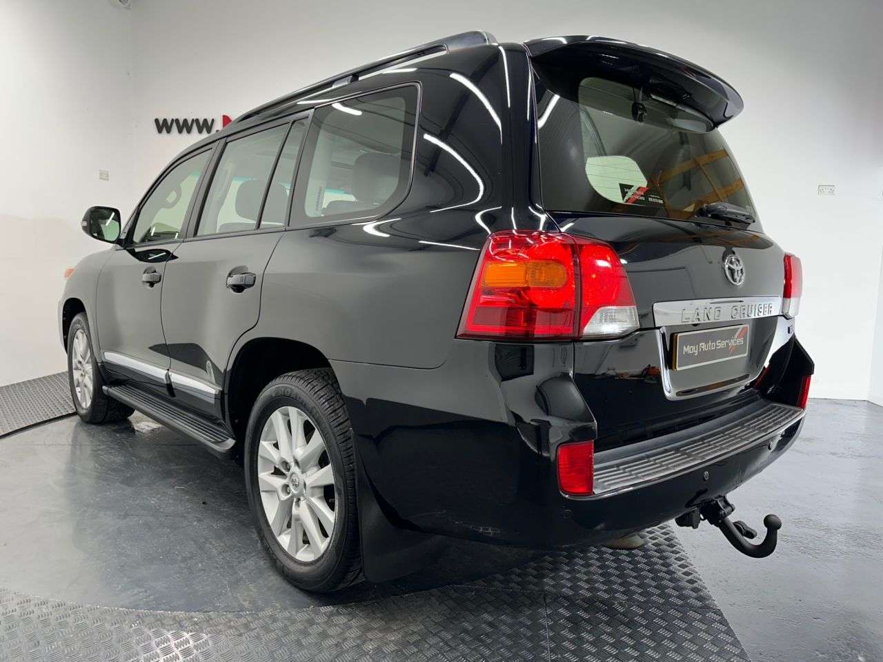 2013 TOYOTA LAND CRUISER 2013 TOYOTA LAND CRUISER