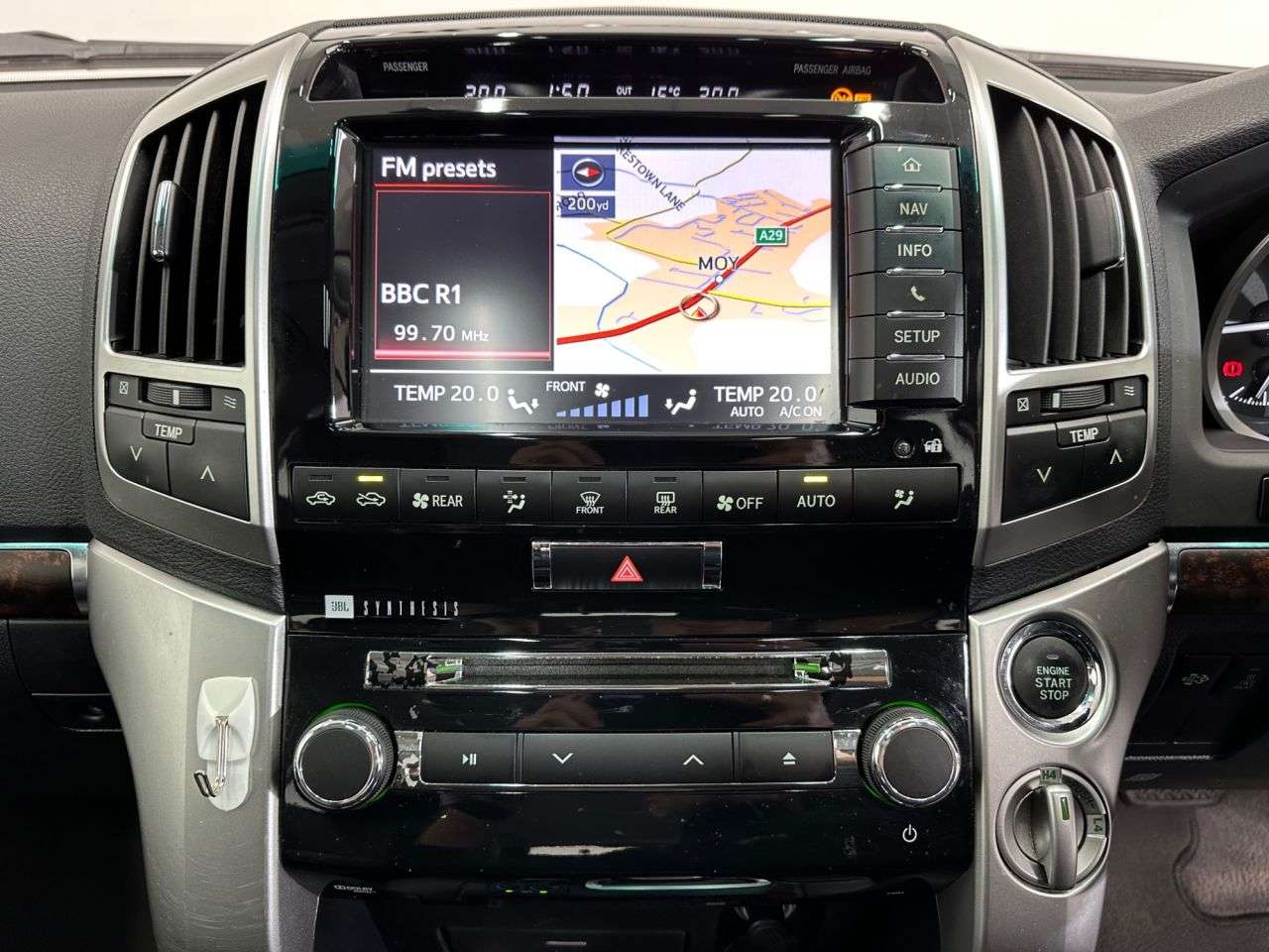 2013 TOYOTA LAND CRUISER 2013 TOYOTA LAND CRUISER