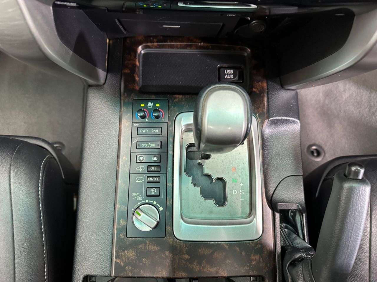 2013 TOYOTA LAND CRUISER 2013 TOYOTA LAND CRUISER