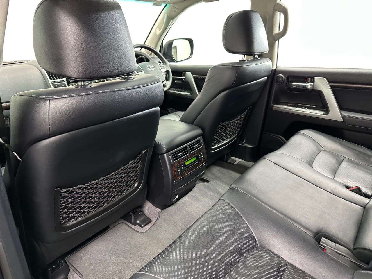 2013 TOYOTA LAND CRUISER 2013 TOYOTA LAND CRUISER