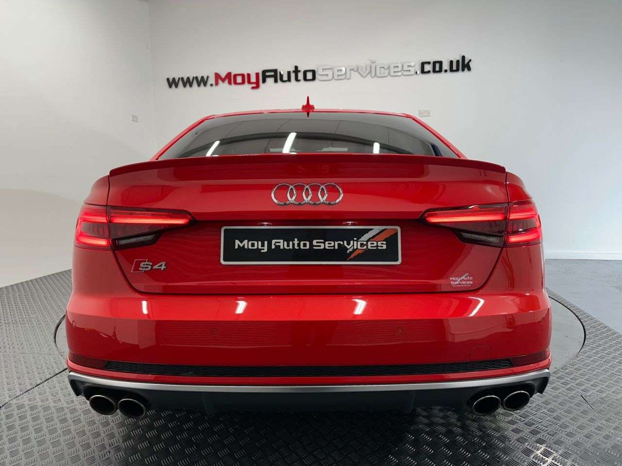 2017 AUDI S4 2017 AUDI S4