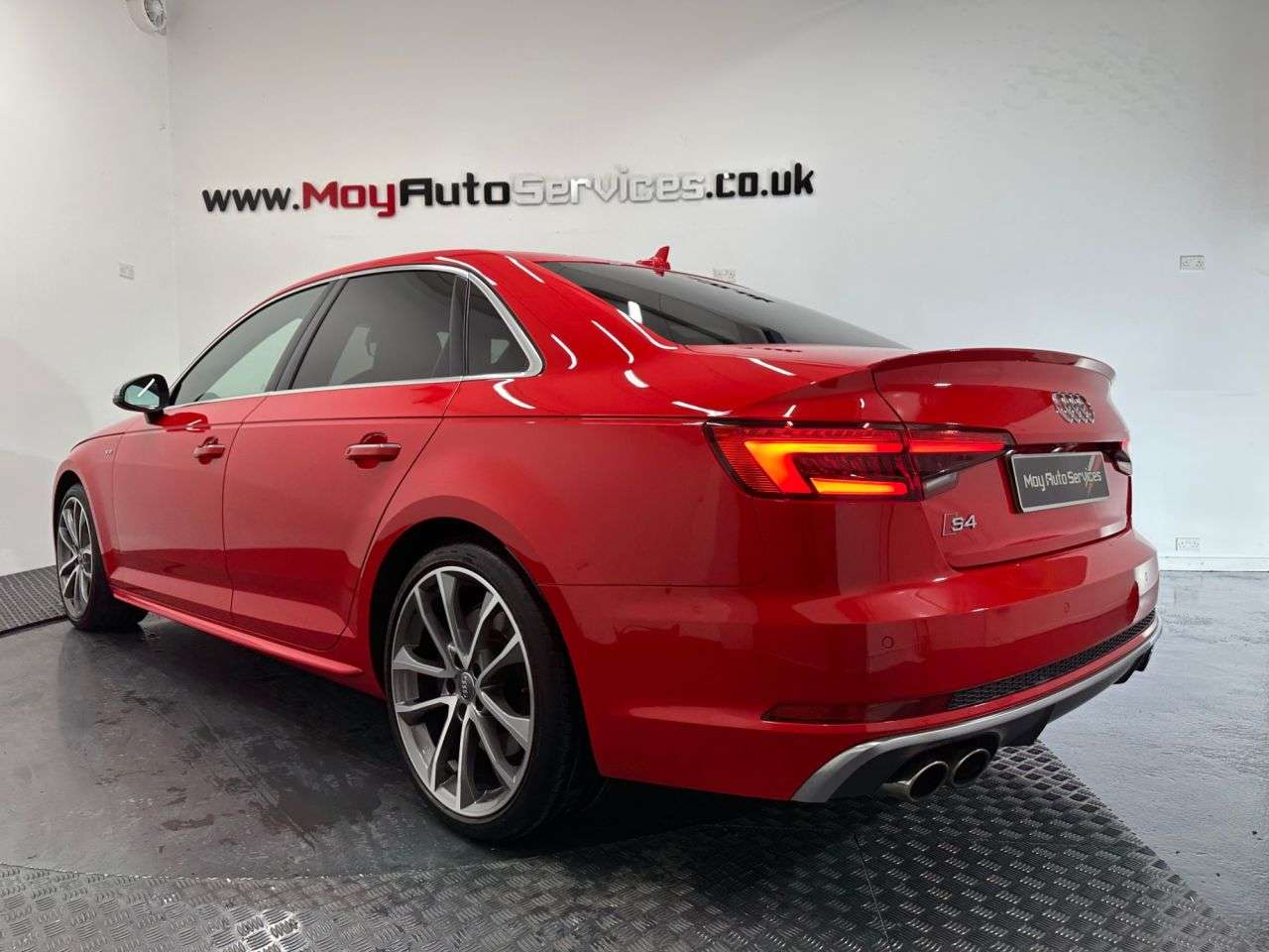 2017 AUDI S4 2017 AUDI S4