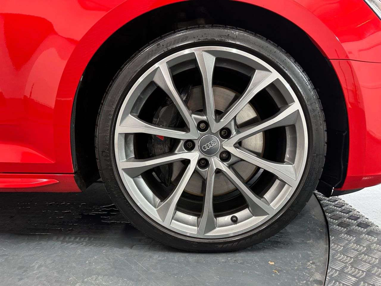 2017 AUDI S4 2017 AUDI S4