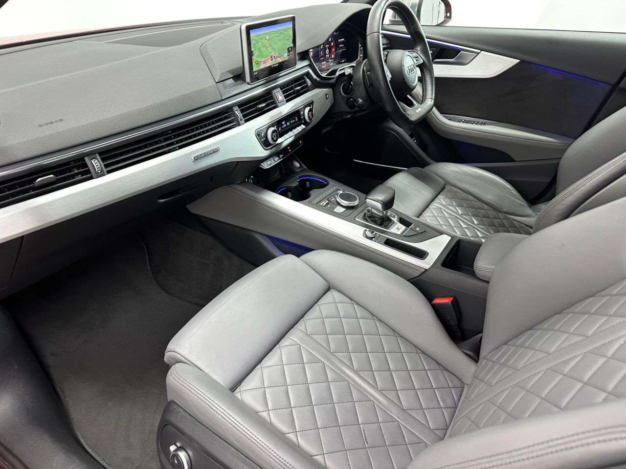 2017 AUDI S4 2017 AUDI S4