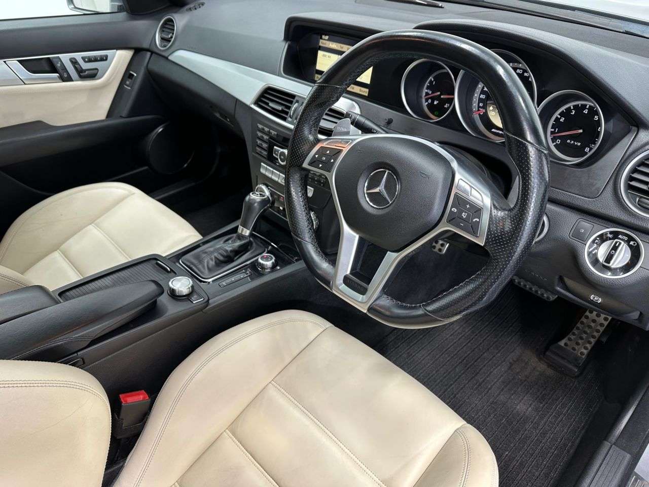 2011 MERCEDES-BENZ C CLASS 2011 MERCEDES-BENZ C CLASS