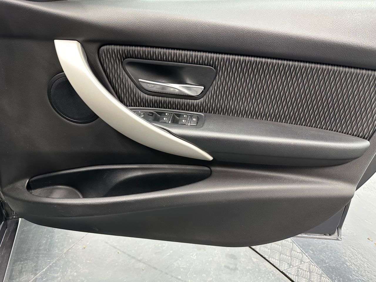 2018 BMW 3 SERIES 2018 BMW 3 SERIES