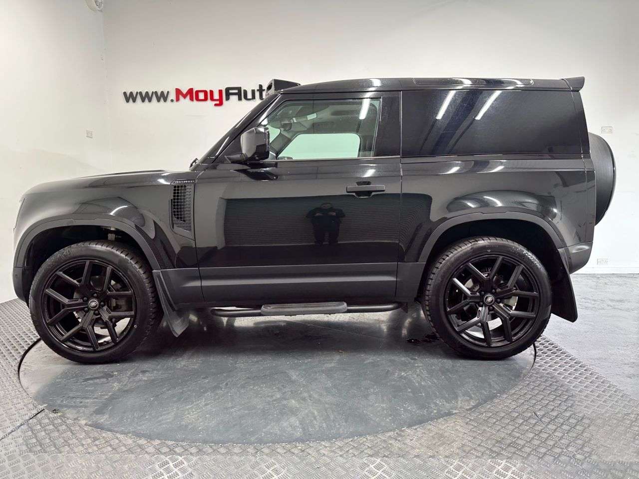 2023 LAND ROVER DEFENDER 90 2023 LAND ROVER DEFENDER 90