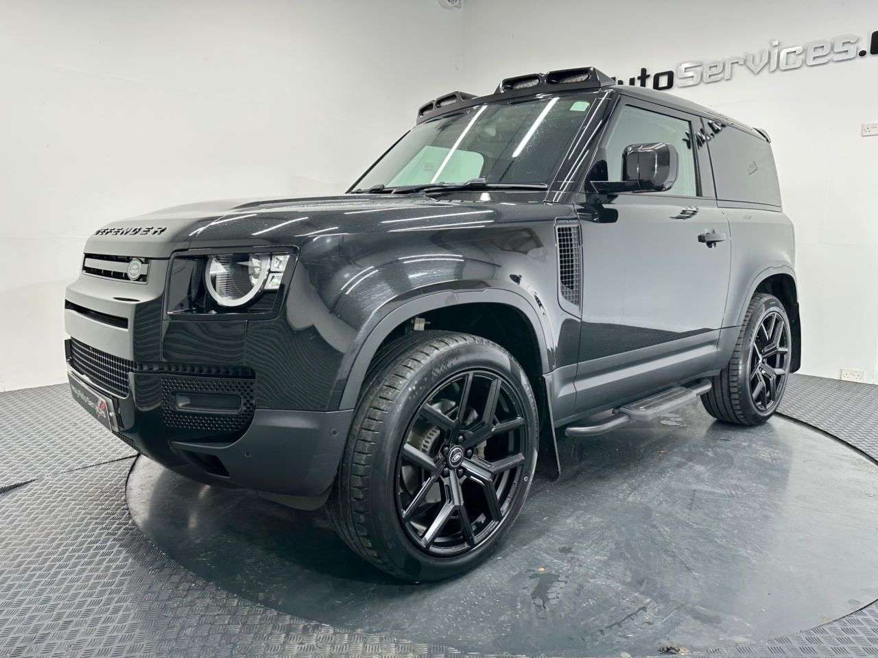2023 LAND ROVER DEFENDER 90 2023 LAND ROVER DEFENDER 90