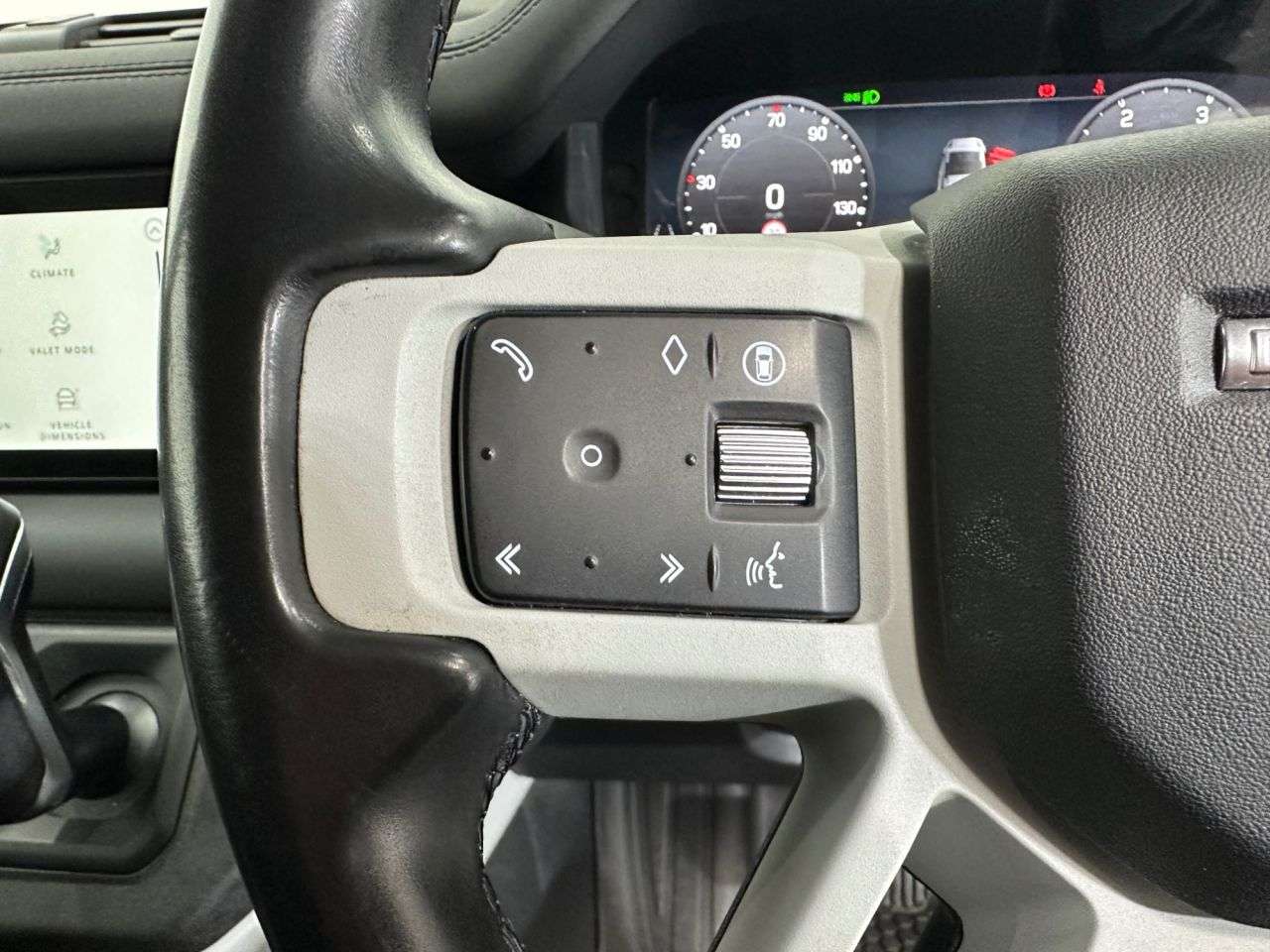2023 LAND ROVER DEFENDER 90 2023 LAND ROVER DEFENDER 90