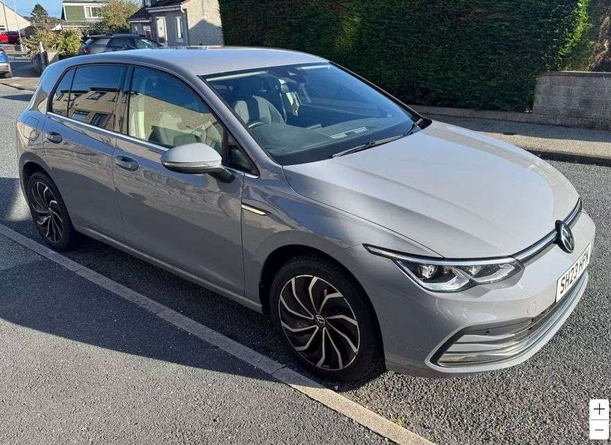A 2023 VOLKSWAGEN GOLF 1.5 TSI Style Edition Hatchback 5dr Petrol Manual Euro 6 (s/s) (130 ps) A 2023 VOLKSWAGEN GOLF 1.5 TSI Style Edition Hatchback 5dr Petrol Manual Euro 6 (s/s) (130 ps)