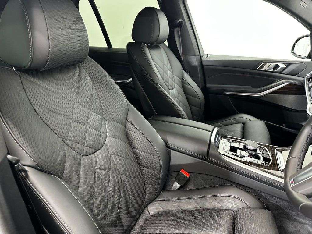 2025 BMW X5 2025 BMW X5