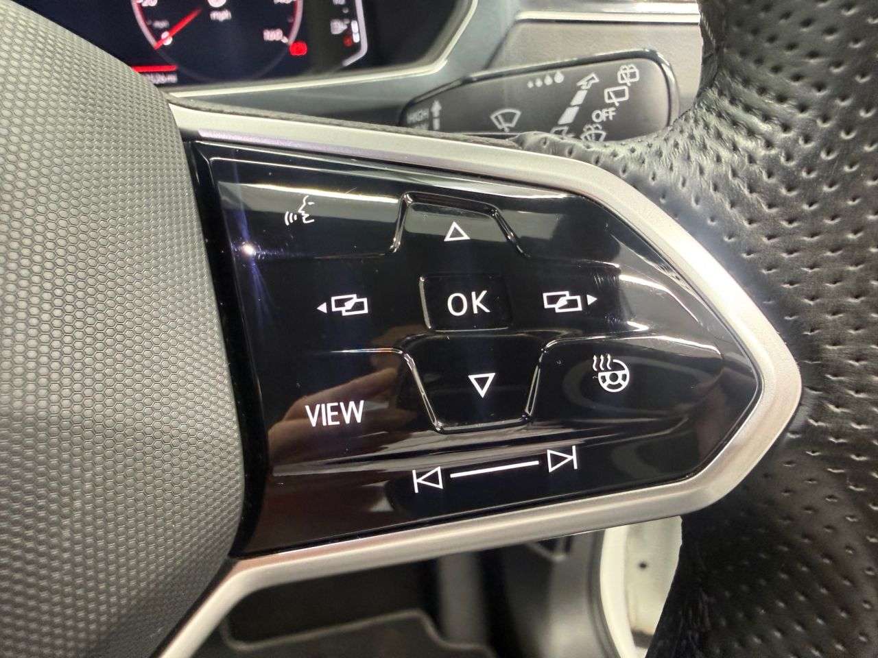 2021 VOLKSWAGEN TIGUAN 2021 VOLKSWAGEN TIGUAN