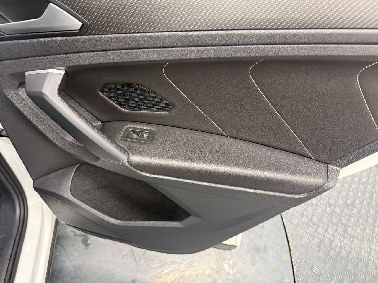 2021 VOLKSWAGEN TIGUAN 2021 VOLKSWAGEN TIGUAN