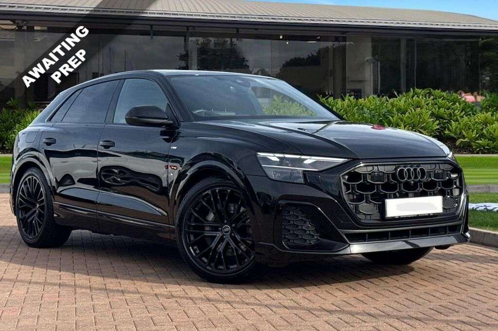 A 2024 AUDI Q8 3.0 TDI V6 50 Black Edition SUV 5dr Diesel Tiptronic quattro Euro 6 (s/s) ( A 2024 AUDI Q8 3.0 TDI V6 50 Black Edition SUV 5dr Diesel Tiptronic quattro Euro 6 (s/s) (