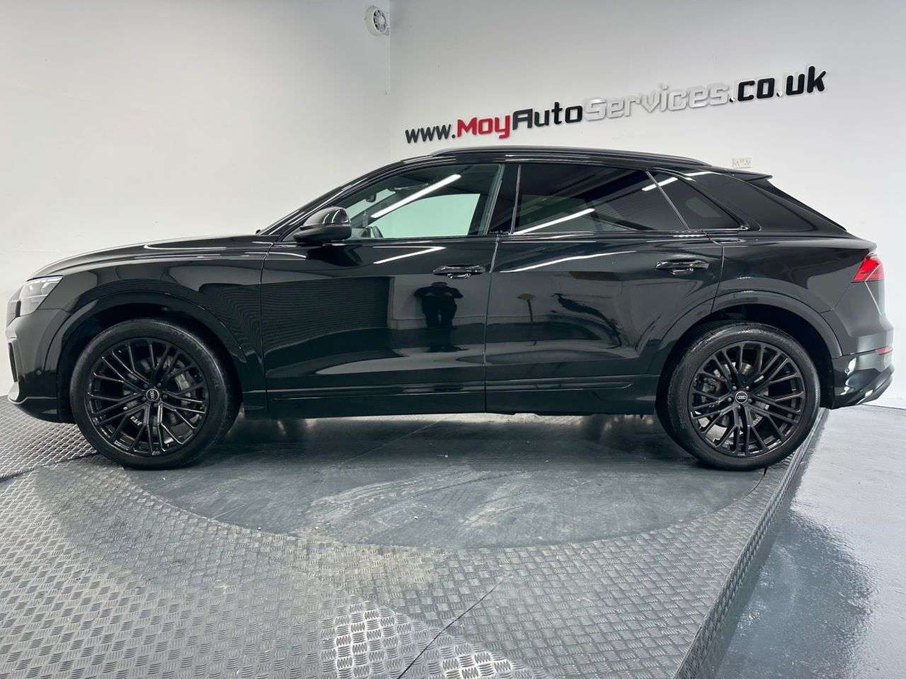 A 2024 AUDI Q8 3.0 TDI V6 50 Black Edition SUV 5dr Diesel Tiptronic quattro Euro 6 (s/s) ( A 2024 AUDI Q8 3.0 TDI V6 50 Black Edition SUV 5dr Diesel Tiptronic quattro Euro 6 (s/s) (