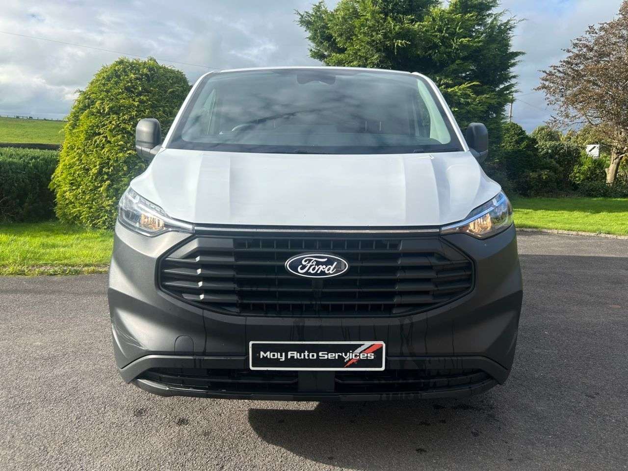 A 2025 FORD TRANSIT CUSTOM 2.0 280 EcoBlue Leader Panel Van 5dr Diesel Manual L1 H1 Euro 6 (s/s) (110 A 2025 FORD TRANSIT CUSTOM 2.0 280 EcoBlue Leader Panel Van 5dr Diesel Manual L1 H1 Euro 6 (s/s) (110