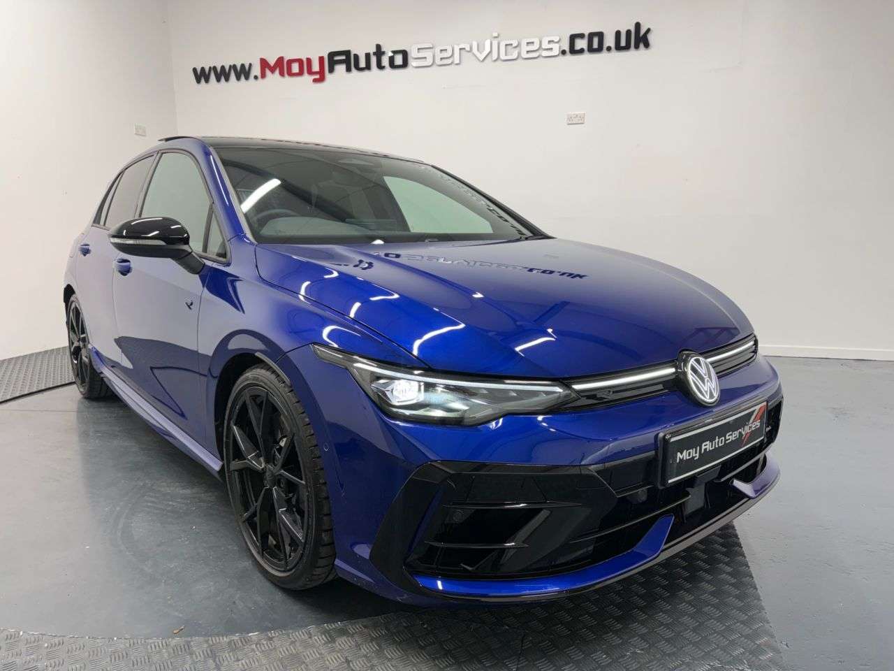 A 2026 VOLKSWAGEN GOLF 2.0 TSI R Black Edition Hatchback 5dr Petrol DSG 4Motion Euro 6 (s/s) (333 A 2026 VOLKSWAGEN GOLF 2.0 TSI R Black Edition Hatchback 5dr Petrol DSG 4Motion Euro 6 (s/s) (333