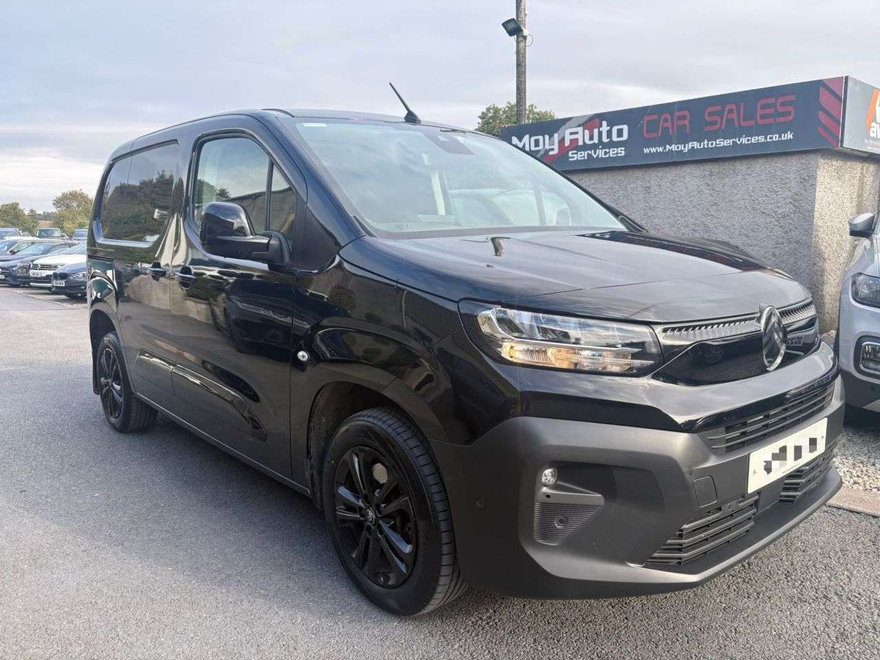 A 2024 CITROEN BERLINGO 1.5 BlueHDi 1000 Driver M Panel Van 5dr Diesel EAT8 SWB Euro 6 (s/s) (130 p A 2024 CITROEN BERLINGO 1.5 BlueHDi 1000 Driver M Panel Van 5dr Diesel EAT8 SWB Euro 6 (s/s) (130 p